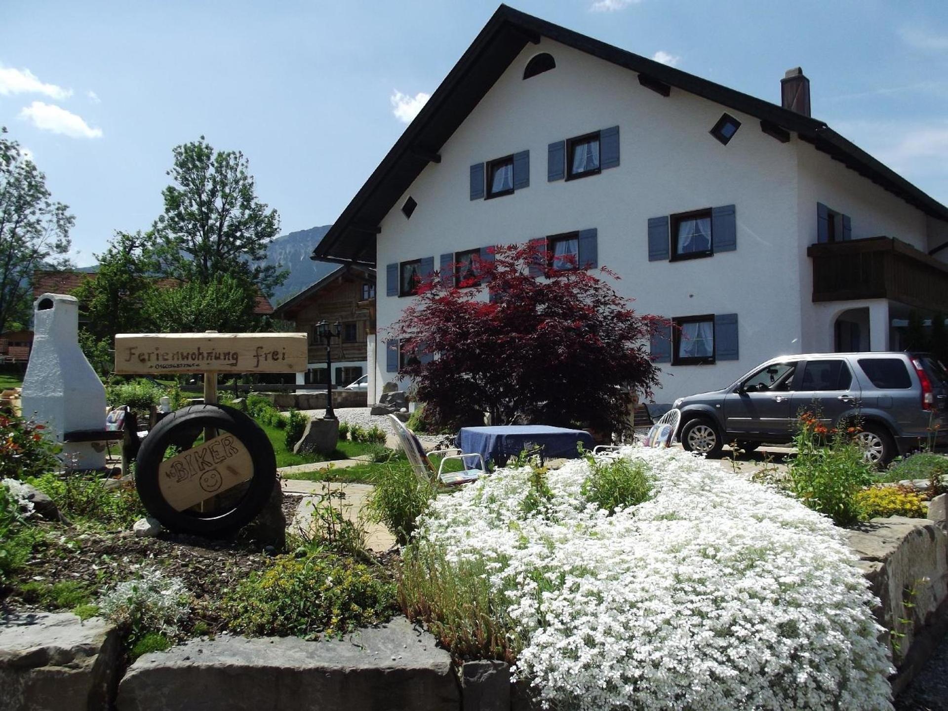 Gemuetliche Ferienwohnung In Urigem Bauernhaus Pfronten Exterior photo